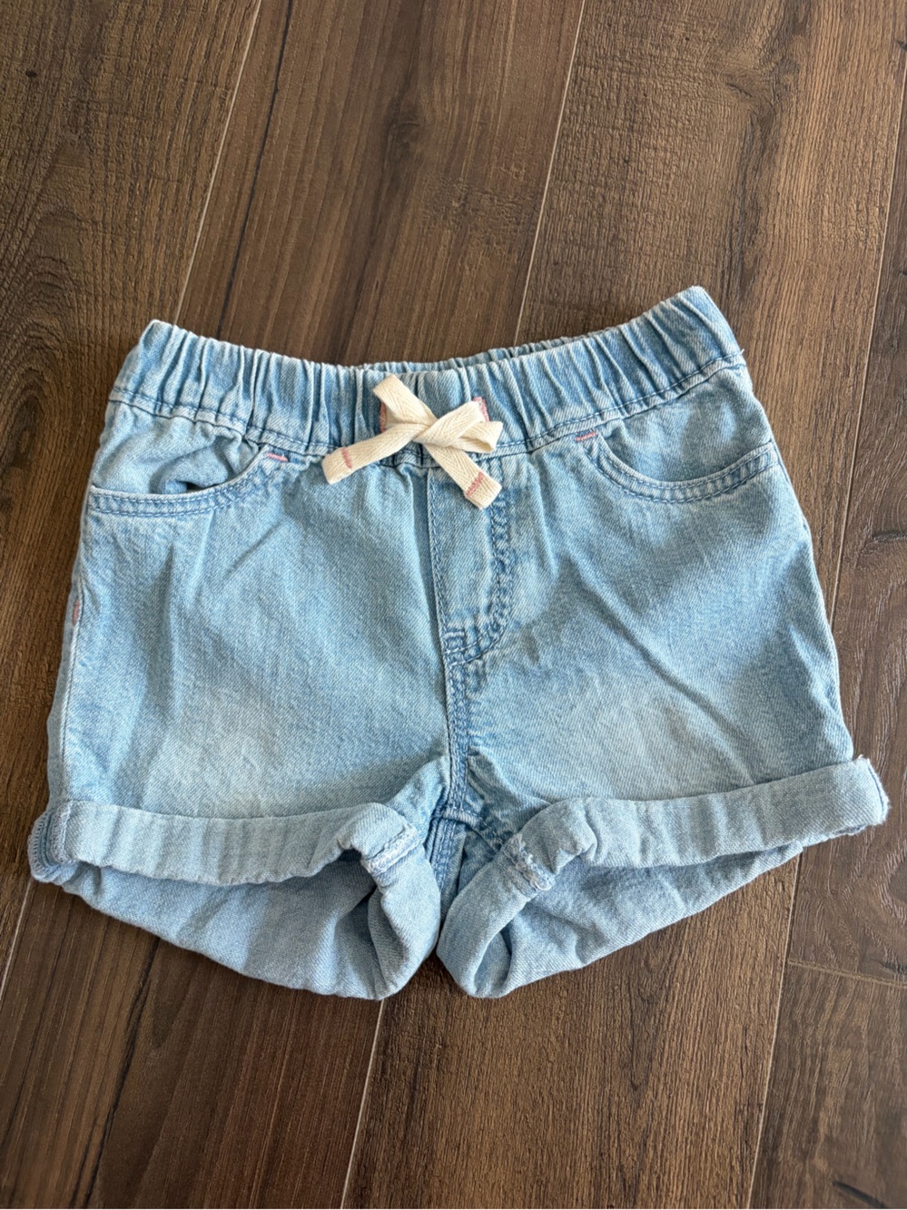 GAP Light Blue Denim Shorts with Cream Bow